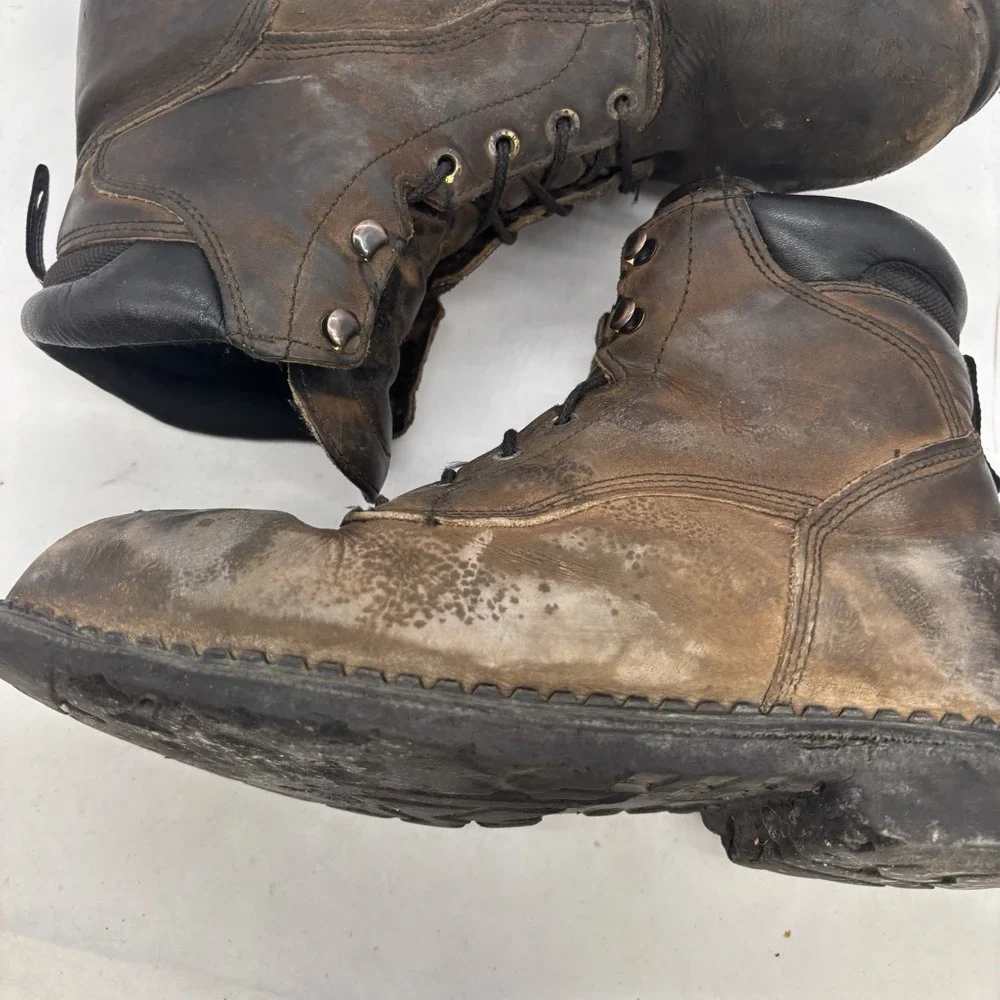 Red Wing Shoes this item